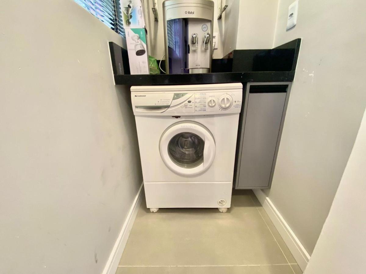 Apartamento Aconchegante E Moderno No Centro De Balneário Camboriú Kültér fotó